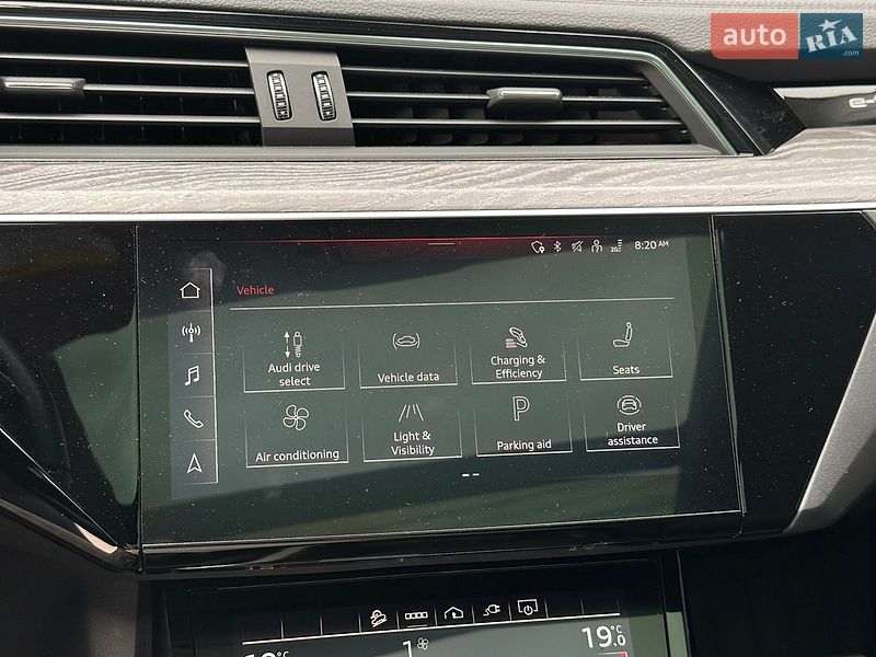 Внедорожник / Кроссовер Audi e-tron 2021 в Харькове