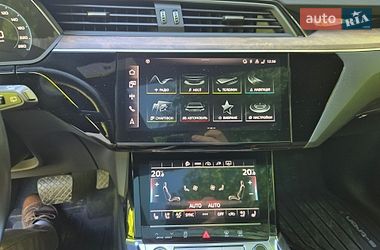 Внедорожник / Кроссовер Audi e-tron 2022 в Львове