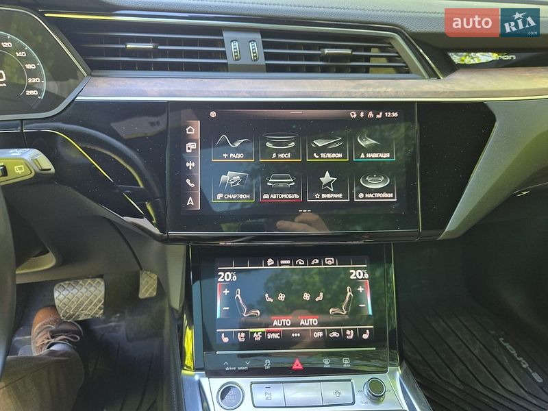 Внедорожник / Кроссовер Audi e-tron 2022 в Львове