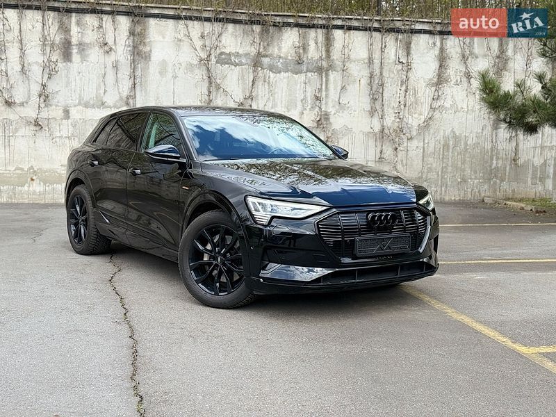 Внедорожник / Кроссовер Audi e-tron 2020 в Ровно