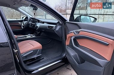 Внедорожник / Кроссовер Audi e-tron 2020 в Ровно