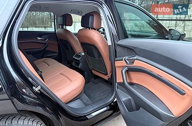 Внедорожник / Кроссовер Audi e-tron 2020 в Ровно