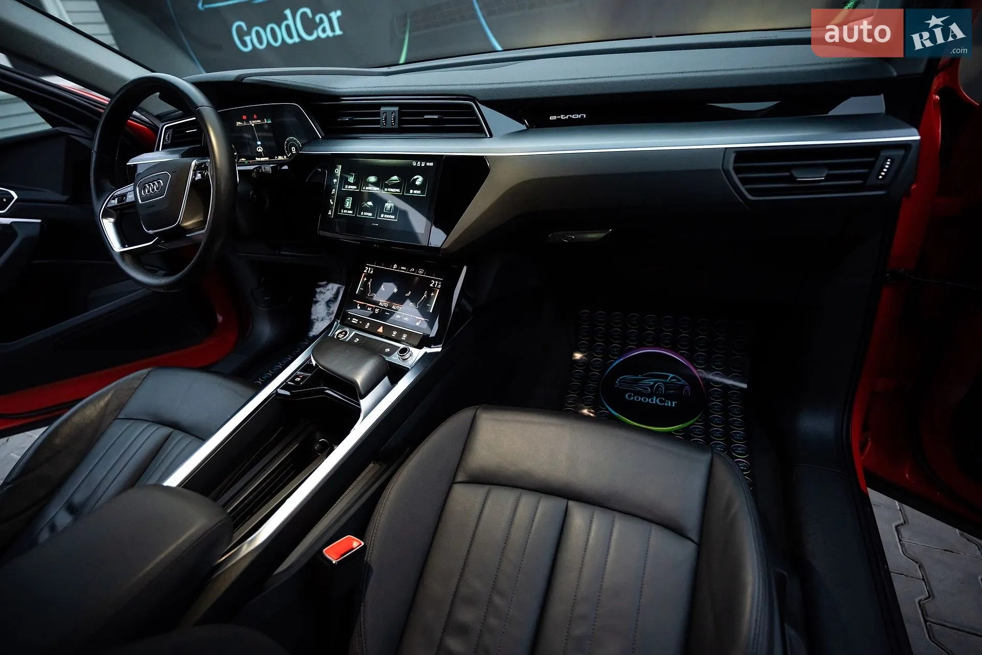 2021 Audi e-tron - мініатюра 104