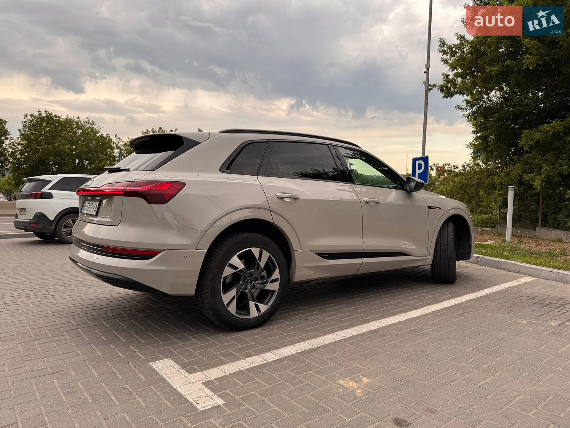 2021 Audi e-tron - мініатюра 7
