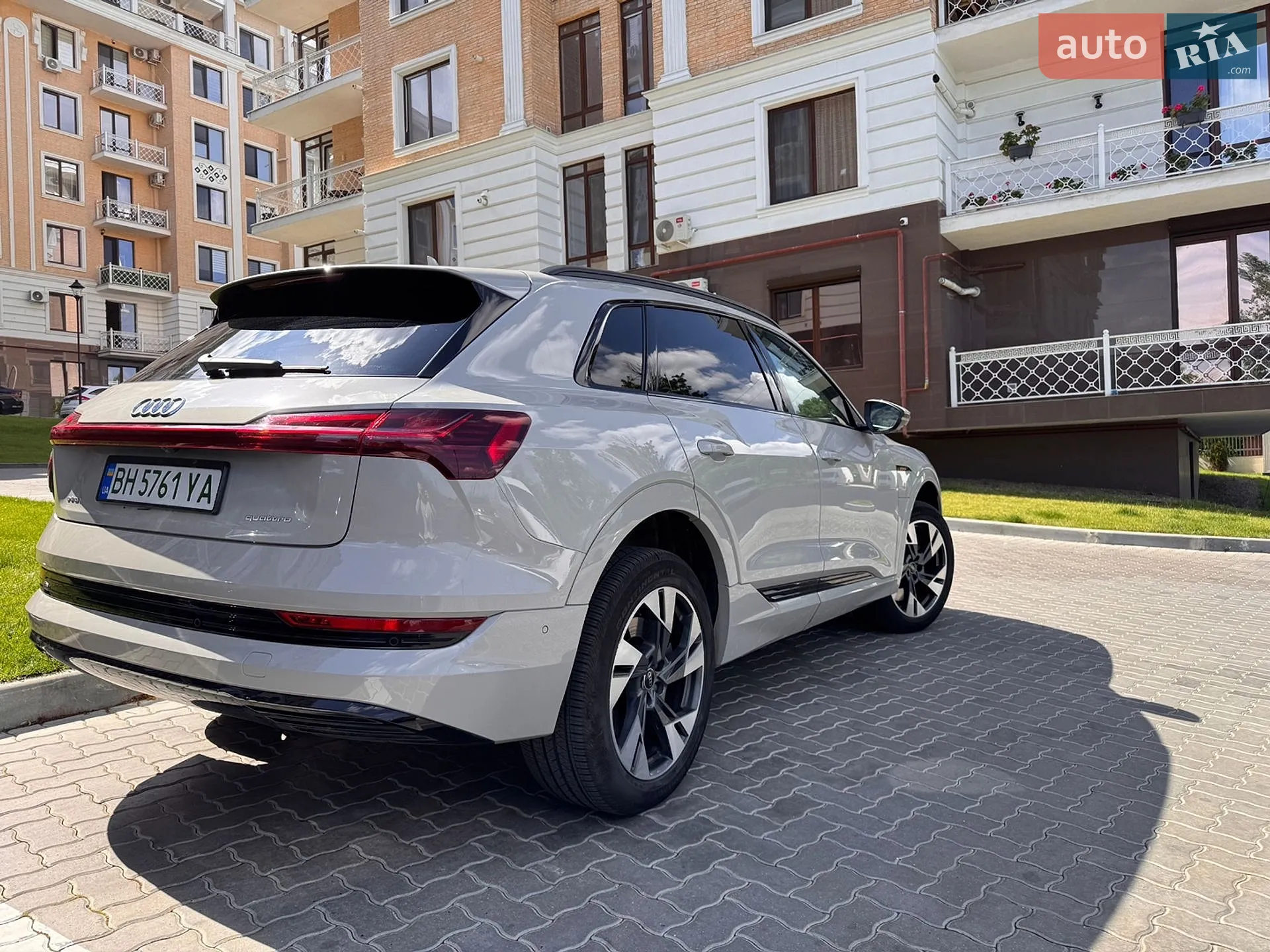 2021 Audi e-tron - мініатюра 17