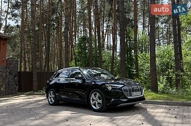 Внедорожник / Кроссовер Audi e-tron 2019 в Львове