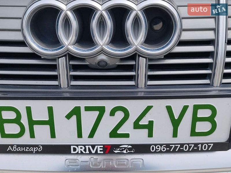 Позашляховик / Кросовер Audi e-tron 2019 в Одесі