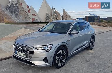 Внедорожник / Кроссовер Audi e-tron 2021 в Львове