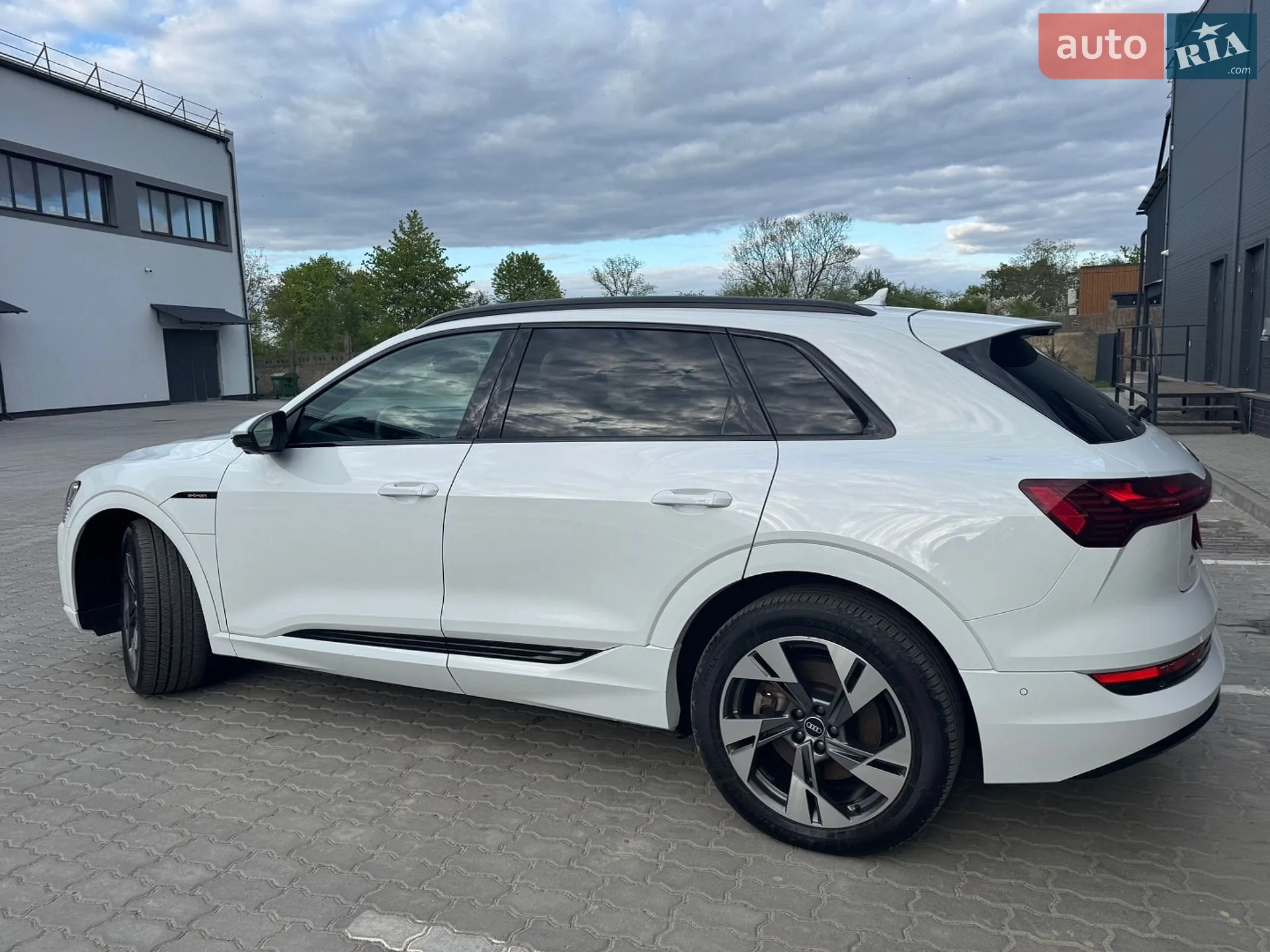 2022 Audi e-tron - мініатюра 7