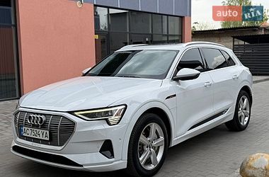 Позашляховик / Кросовер Audi e-tron 2019 в Володимирі