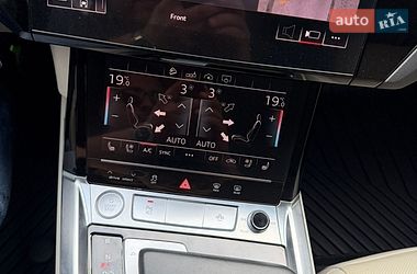 Позашляховик / Кросовер Audi e-tron 2019 в Володимирі