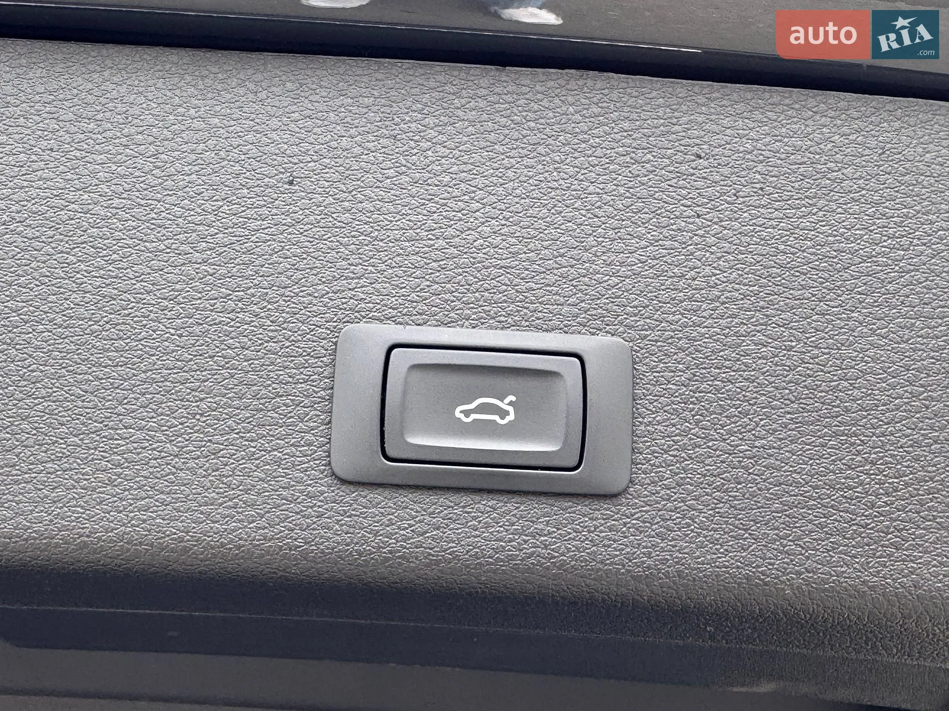 2022 Audi e-tron - мініатюра 9