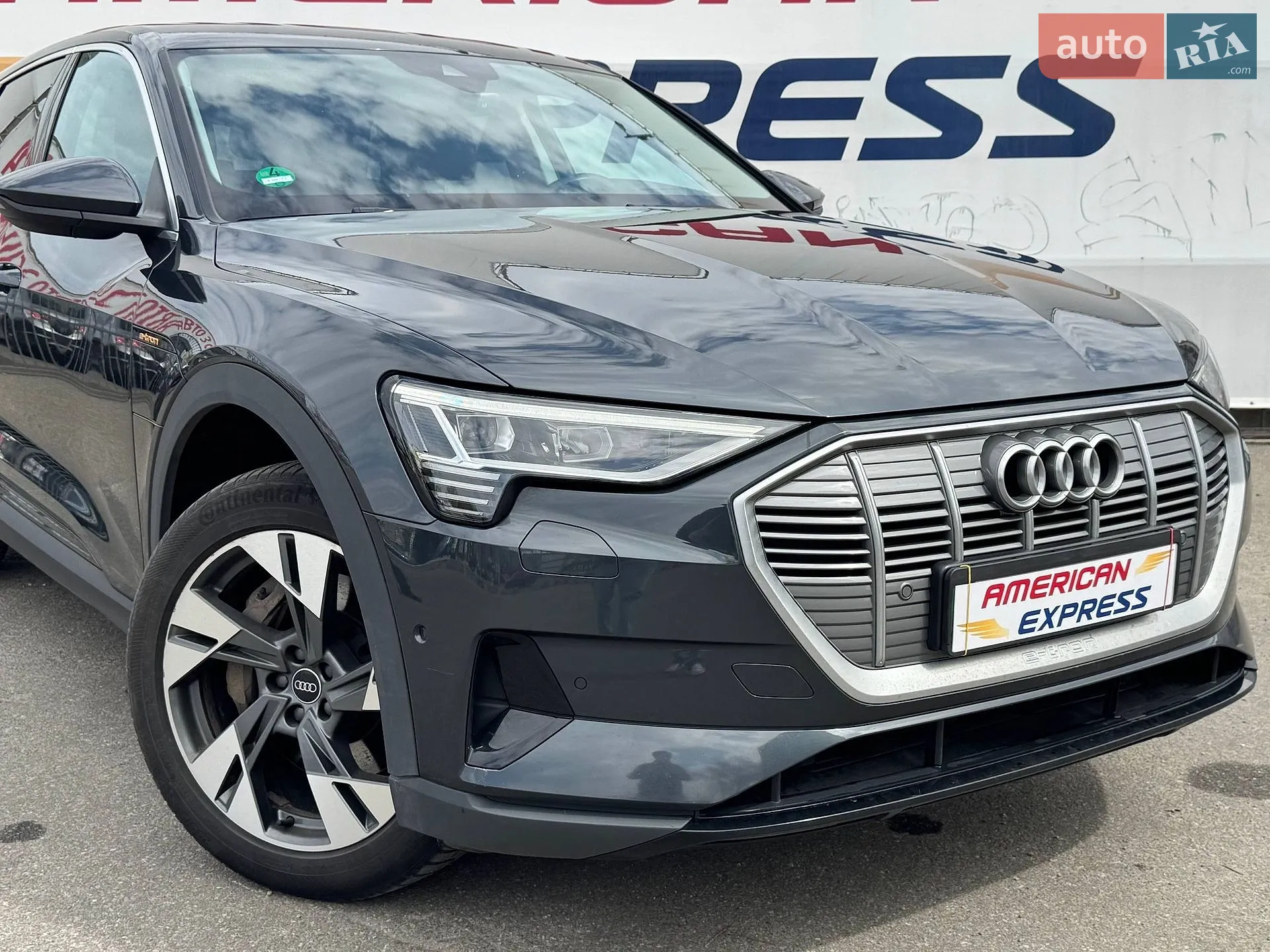 2022 Audi e-tron - мініатюра 2