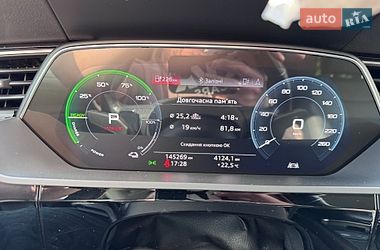 Позашляховик / Кросовер Audi e-tron 2019 в Тернополі