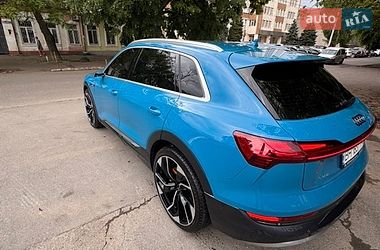 Позашляховик / Кросовер Audi e-tron 2019 в Одесі