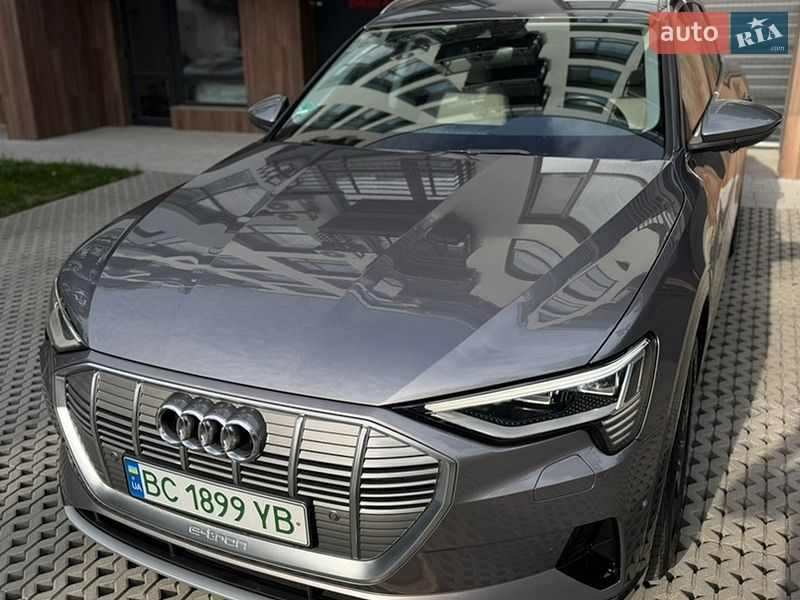 Позашляховик / Кросовер Audi e-tron 2020 в Львові