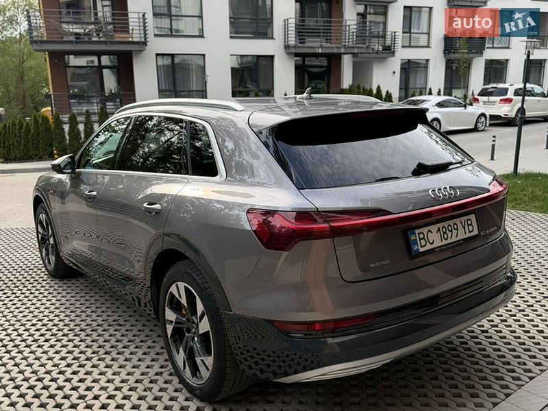 Позашляховик / Кросовер Audi e-tron 2020 в Львові
