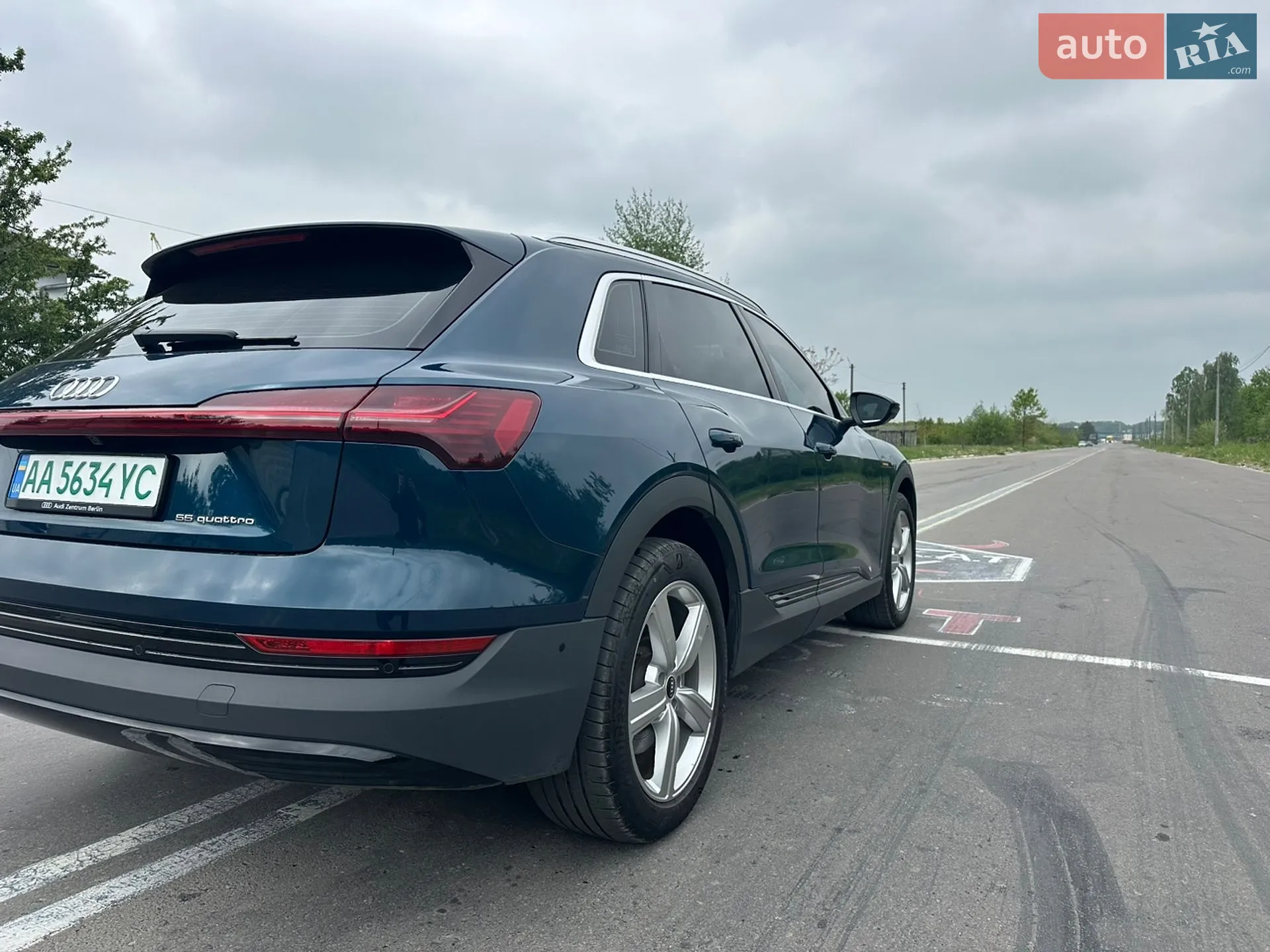 2020 Audi e-tron - мініатюра 5