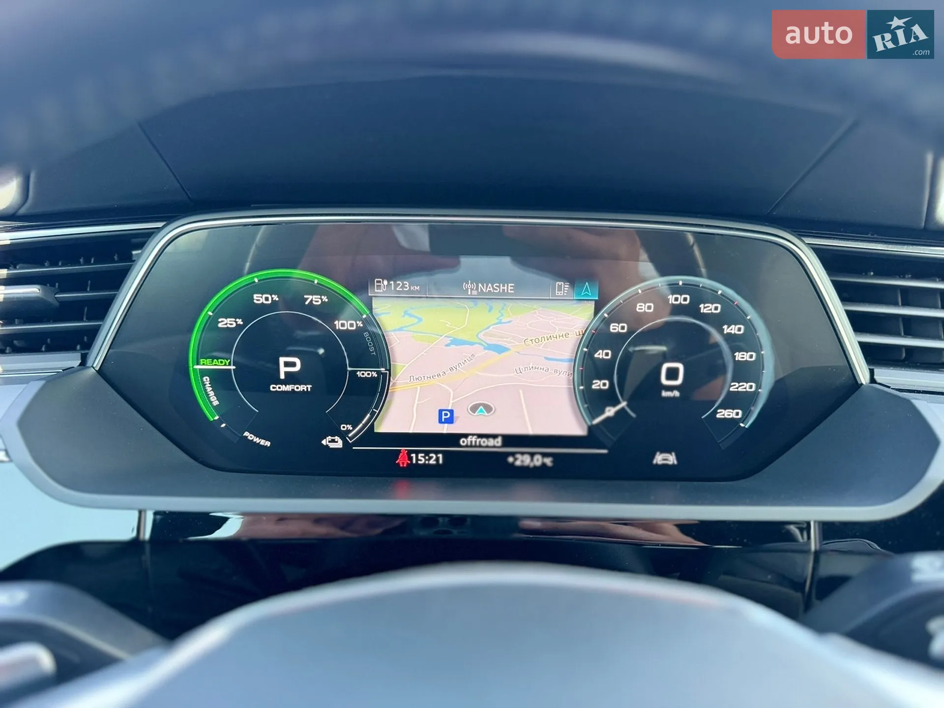 2019 Audi e-tron - мініатюра 42