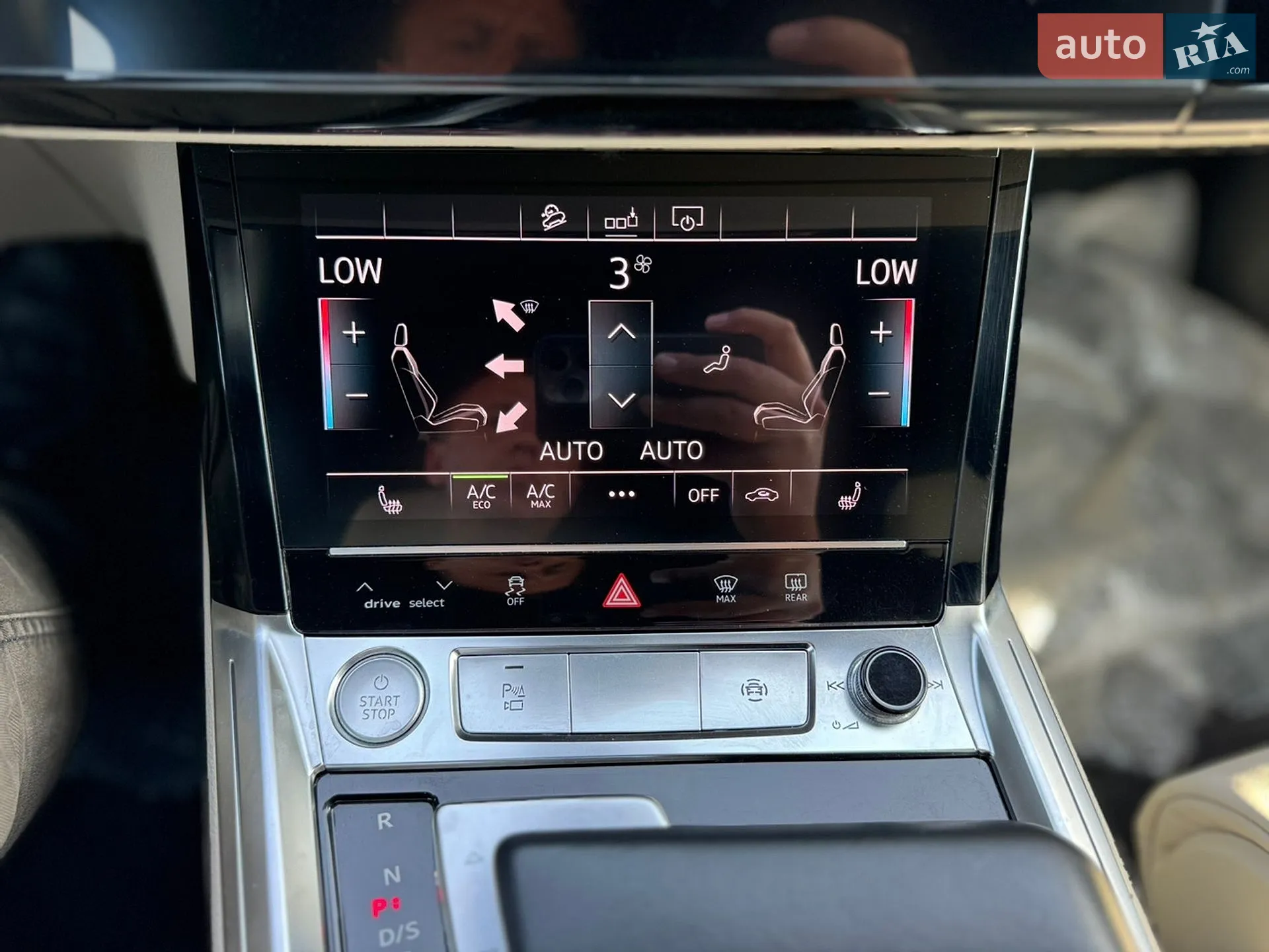 2019 Audi e-tron - мініатюра 48