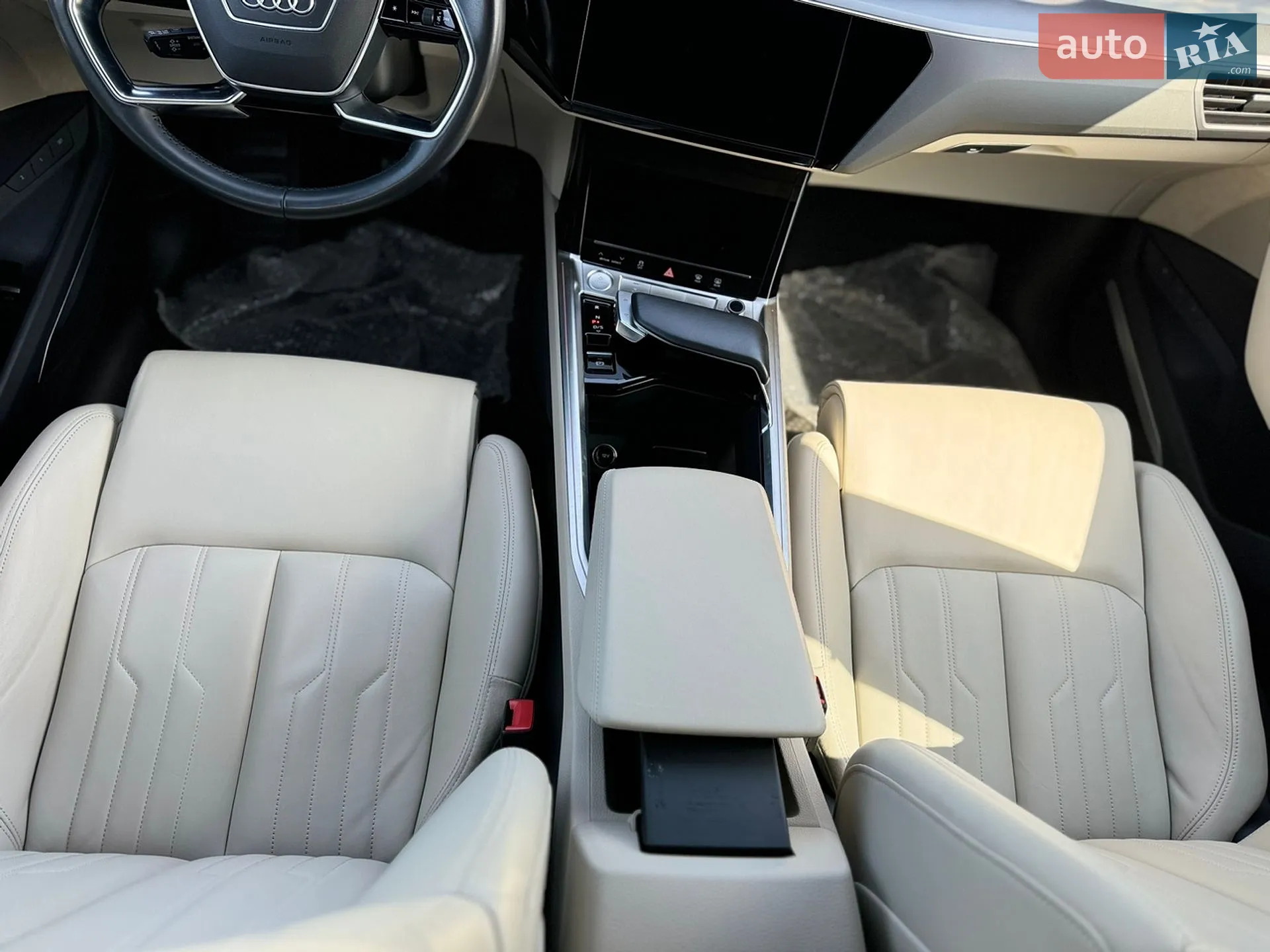 2019 Audi e-tron - мініатюра 90