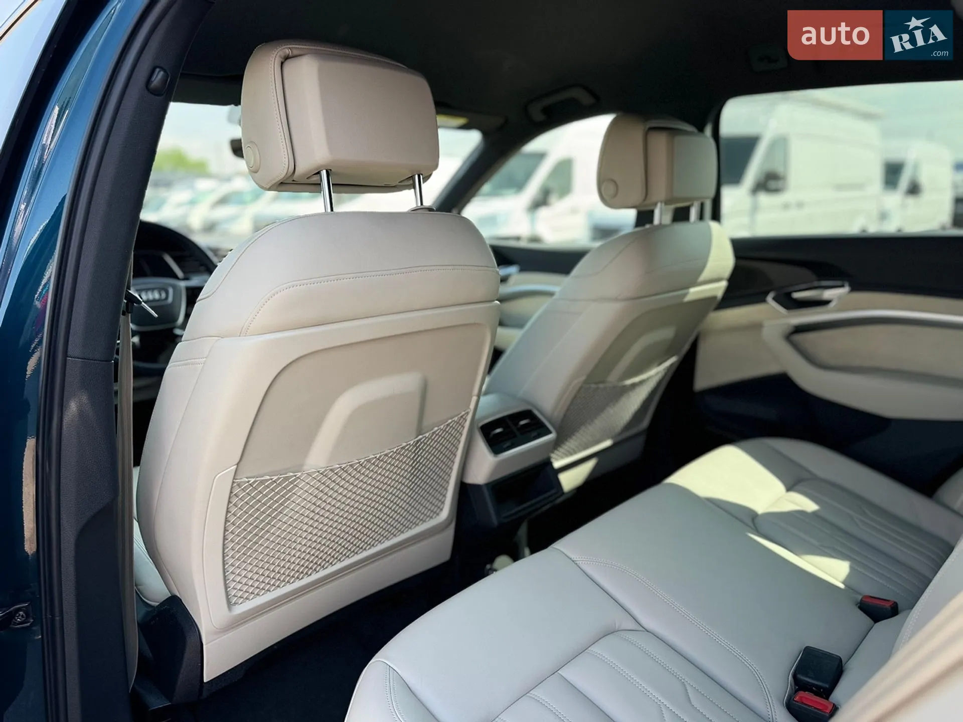 2019 Audi e-tron - мініатюра 92