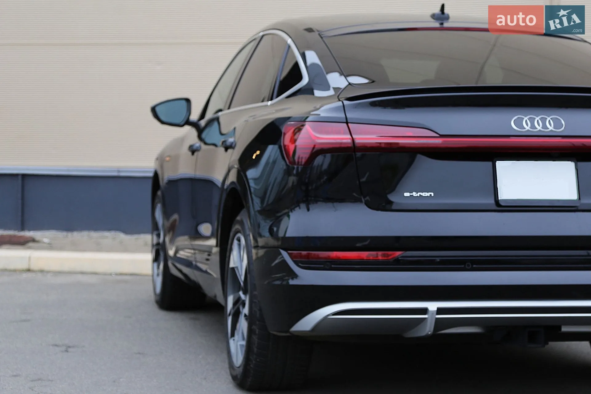 2022 Audi e-tron - мініатюра 6