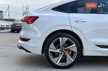 Внедорожник / Кроссовер Audi e-tron 2022 в Львове