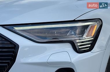 Внедорожник / Кроссовер Audi e-tron 2022 в Львове