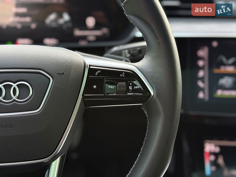 Внедорожник / Кроссовер Audi e-tron 2022 в Львове