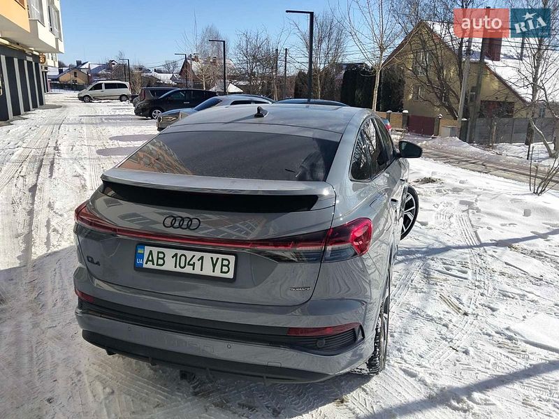Позашляховик / Кросовер Audi e-tron 2023 в Києві