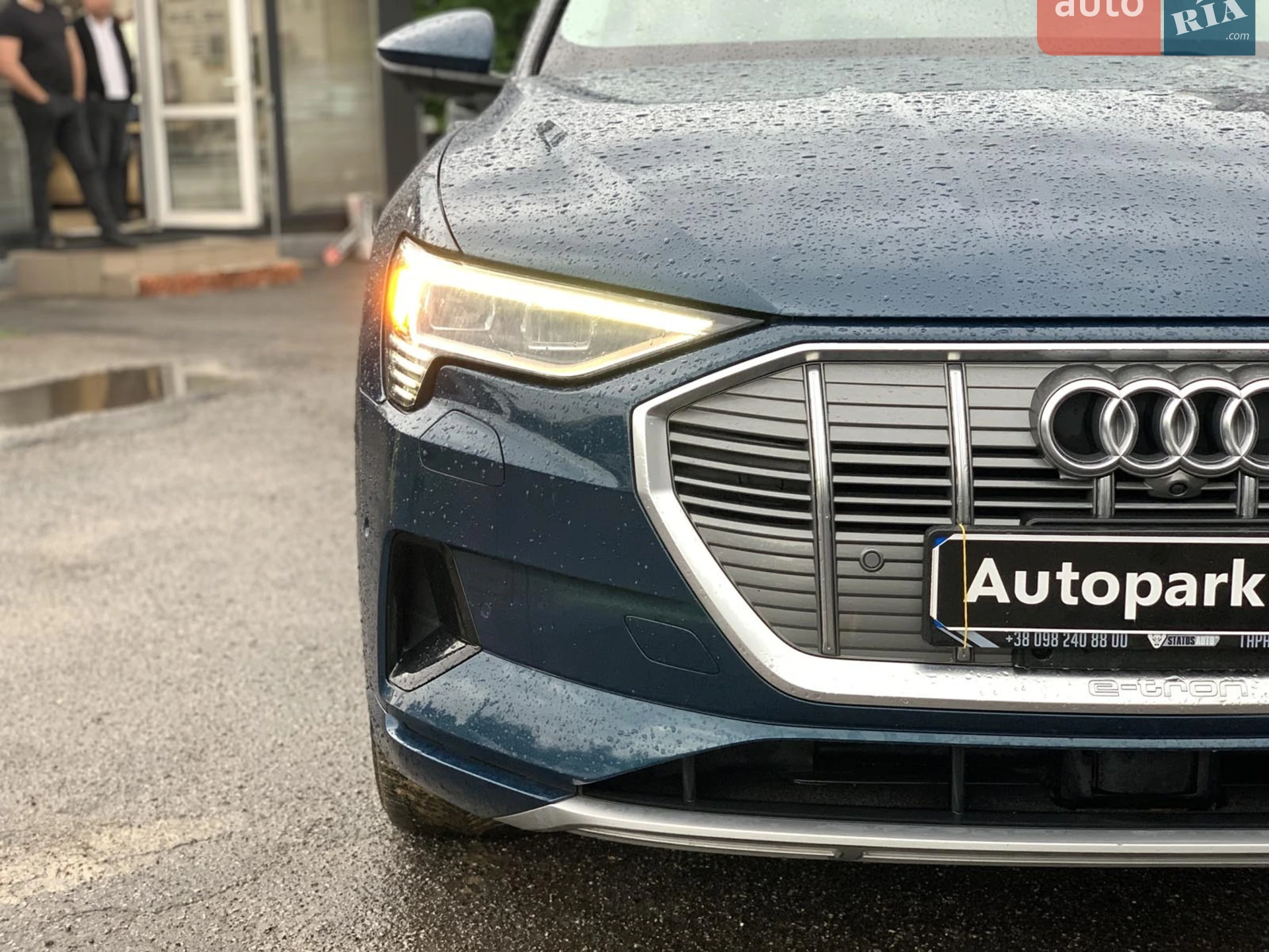 2019 Audi e-tron - мініатюра 12