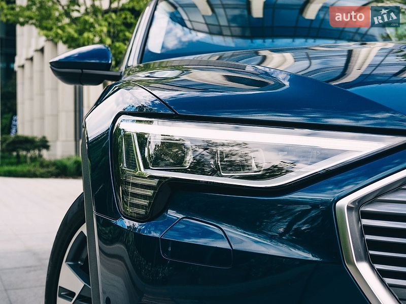 Позашляховик / Кросовер Audi e-tron 2020 в Львові