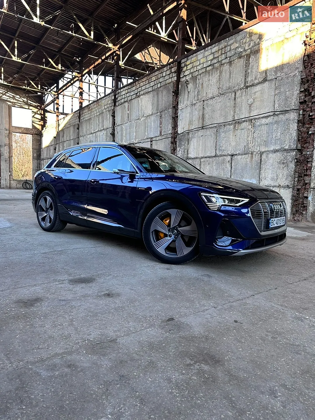 2020 Audi e-tron - мініатюра 5