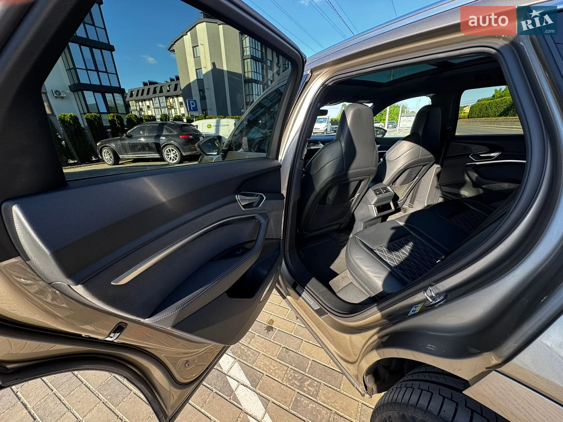 2021 Audi e-tron - мініатюра 13