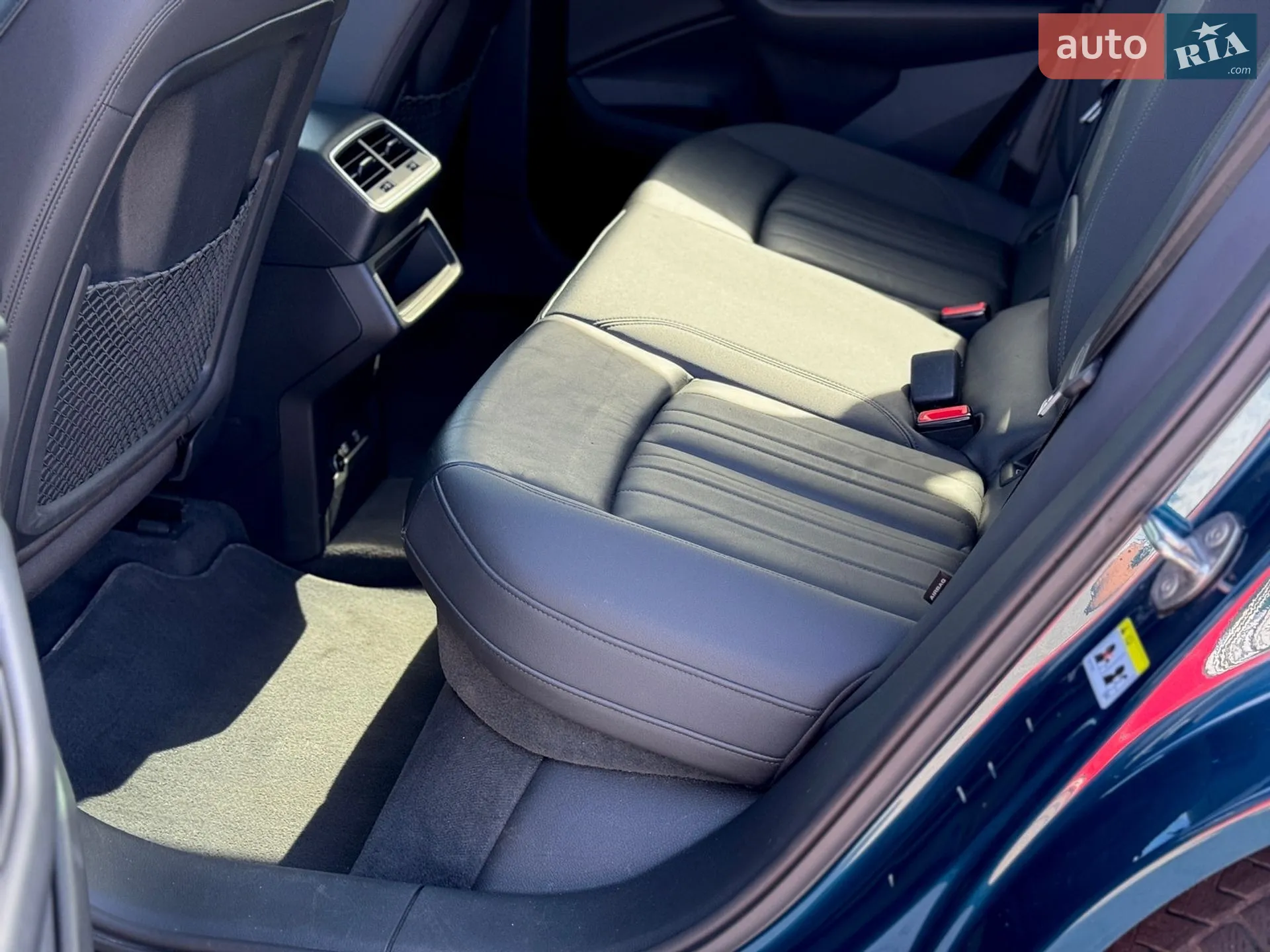 2021 Audi e-tron - мініатюра 27