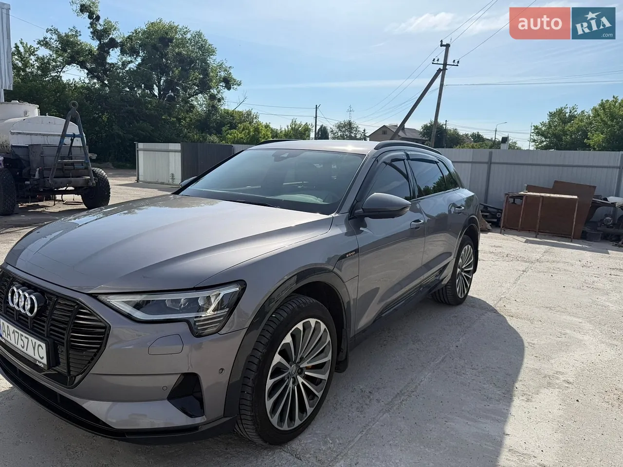 2019 Audi e-tron - мініатюра 22