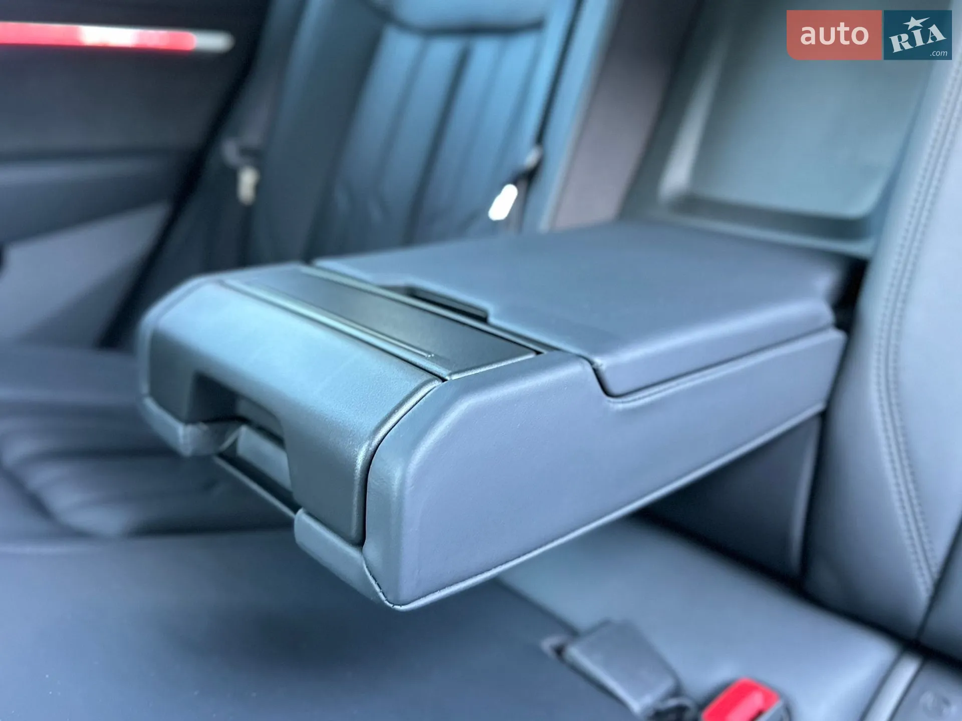 2020 Audi e-tron - мініатюра 80