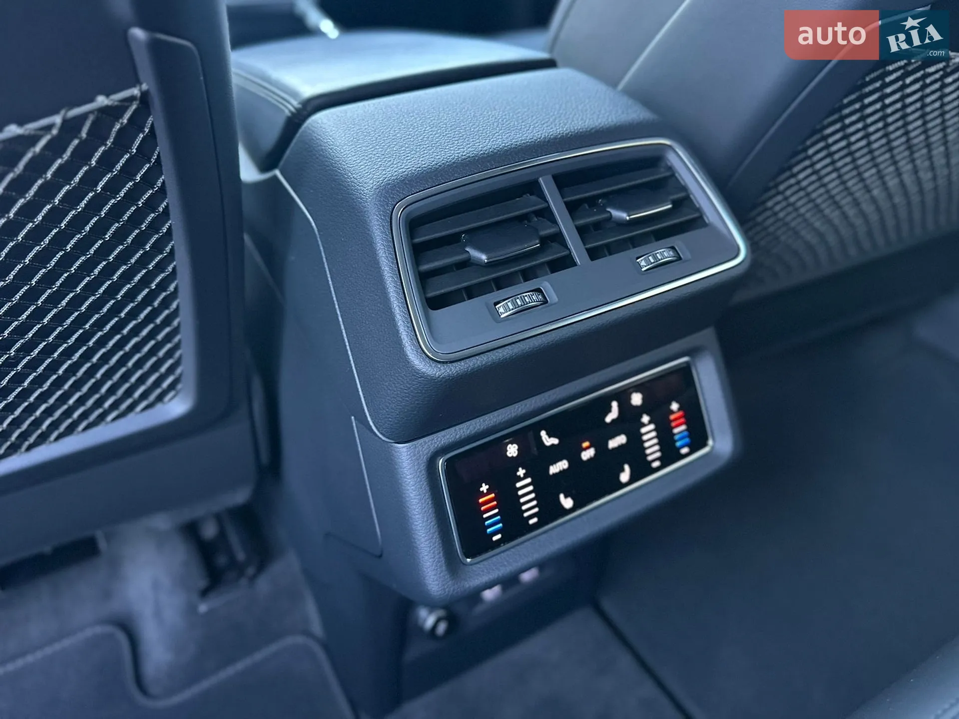 2020 Audi e-tron - мініатюра 81