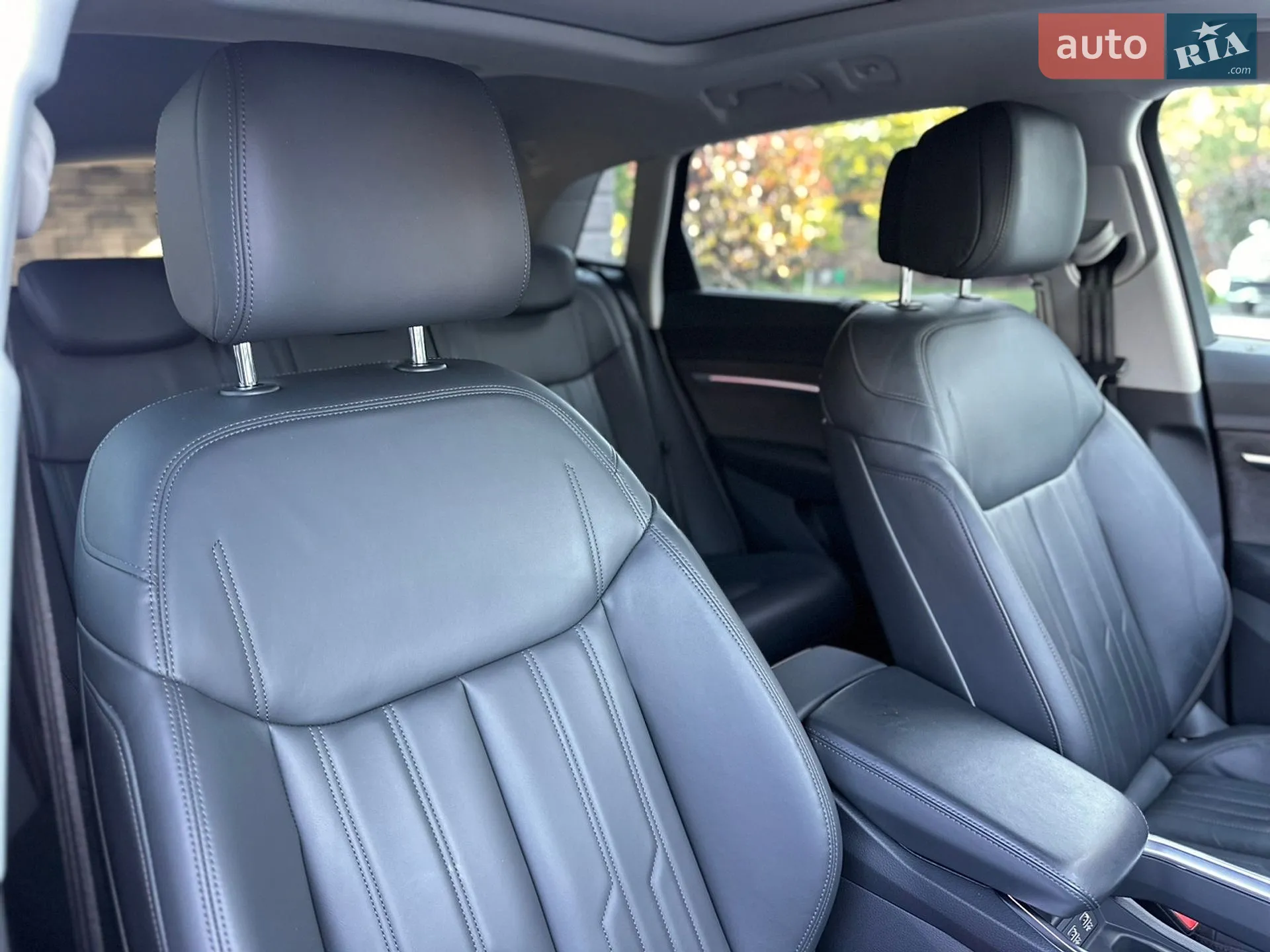 2020 Audi e-tron - мініатюра 93