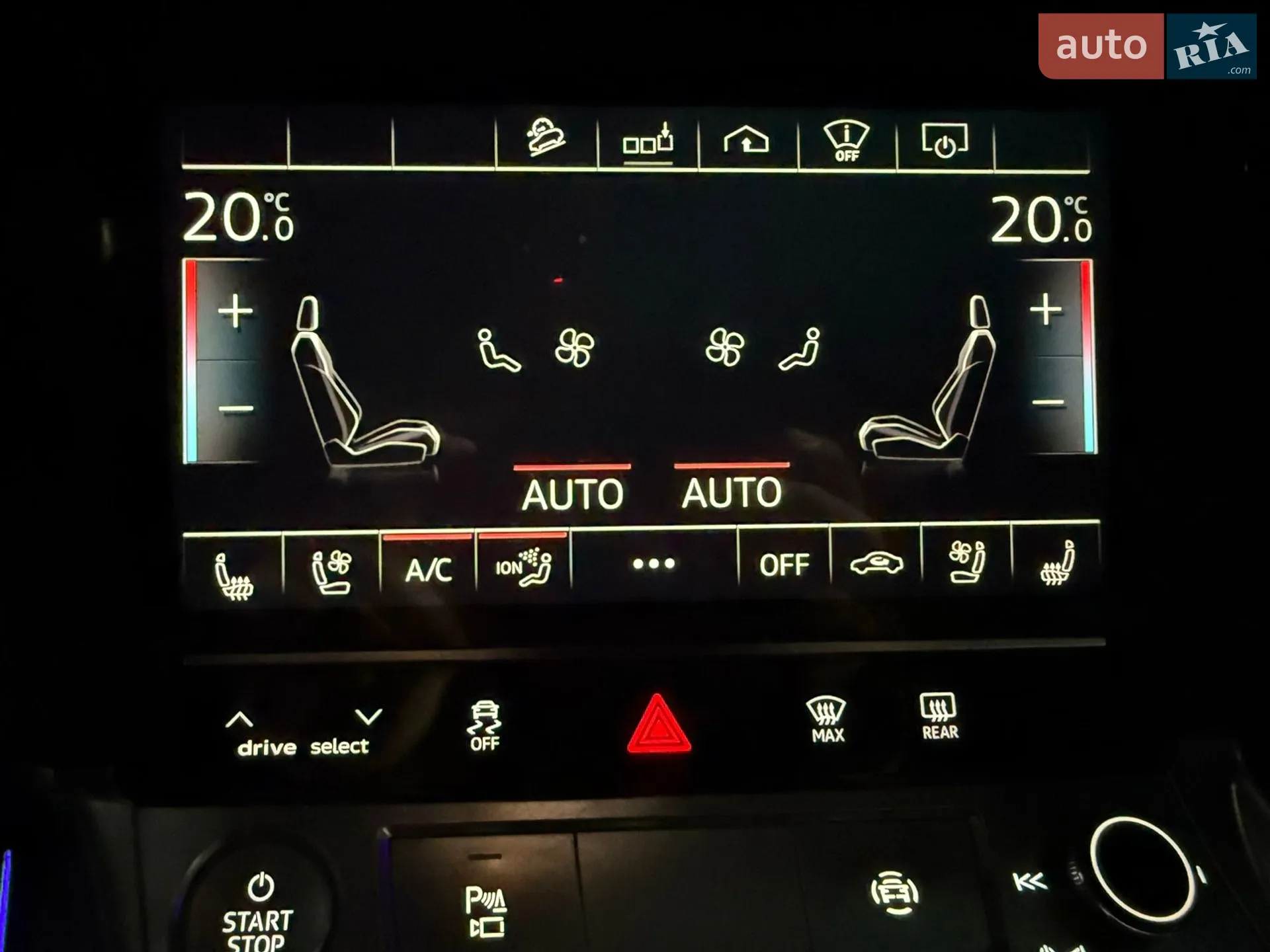 2019 Audi e-tron - мініатюра 13