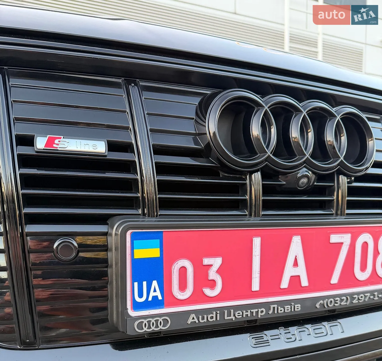 2022 Audi e-tron - мініатюра 21