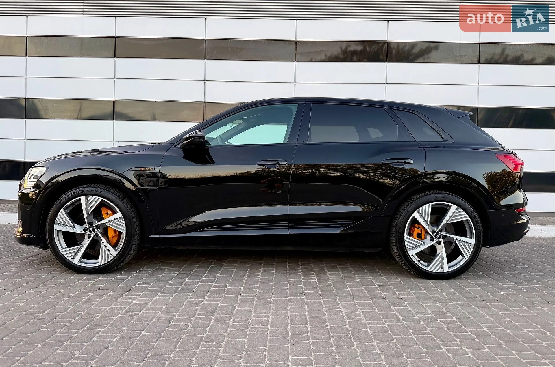 2022 Audi e-tron - мініатюра 5