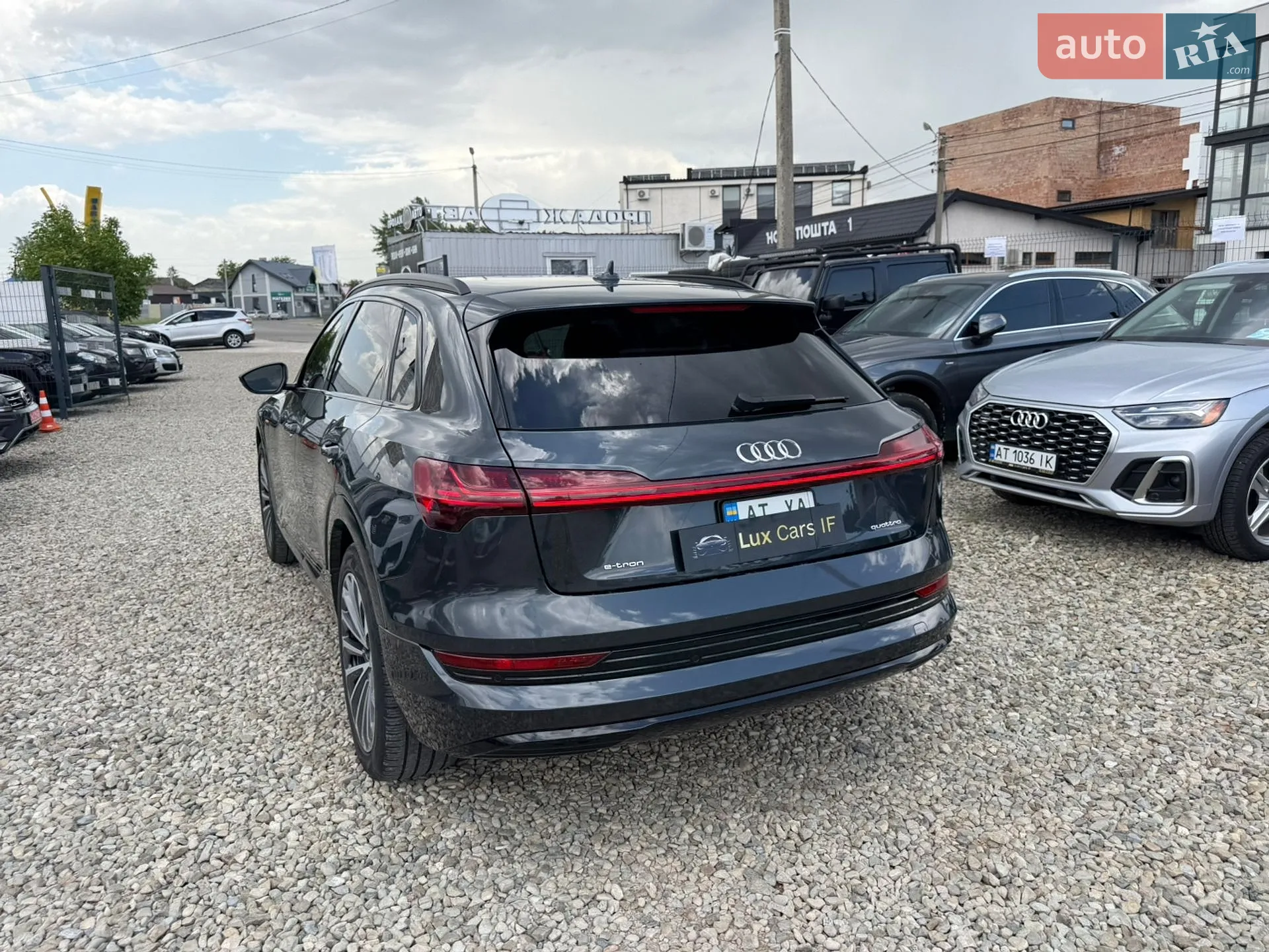 2020 Audi e-tron - мініатюра 13