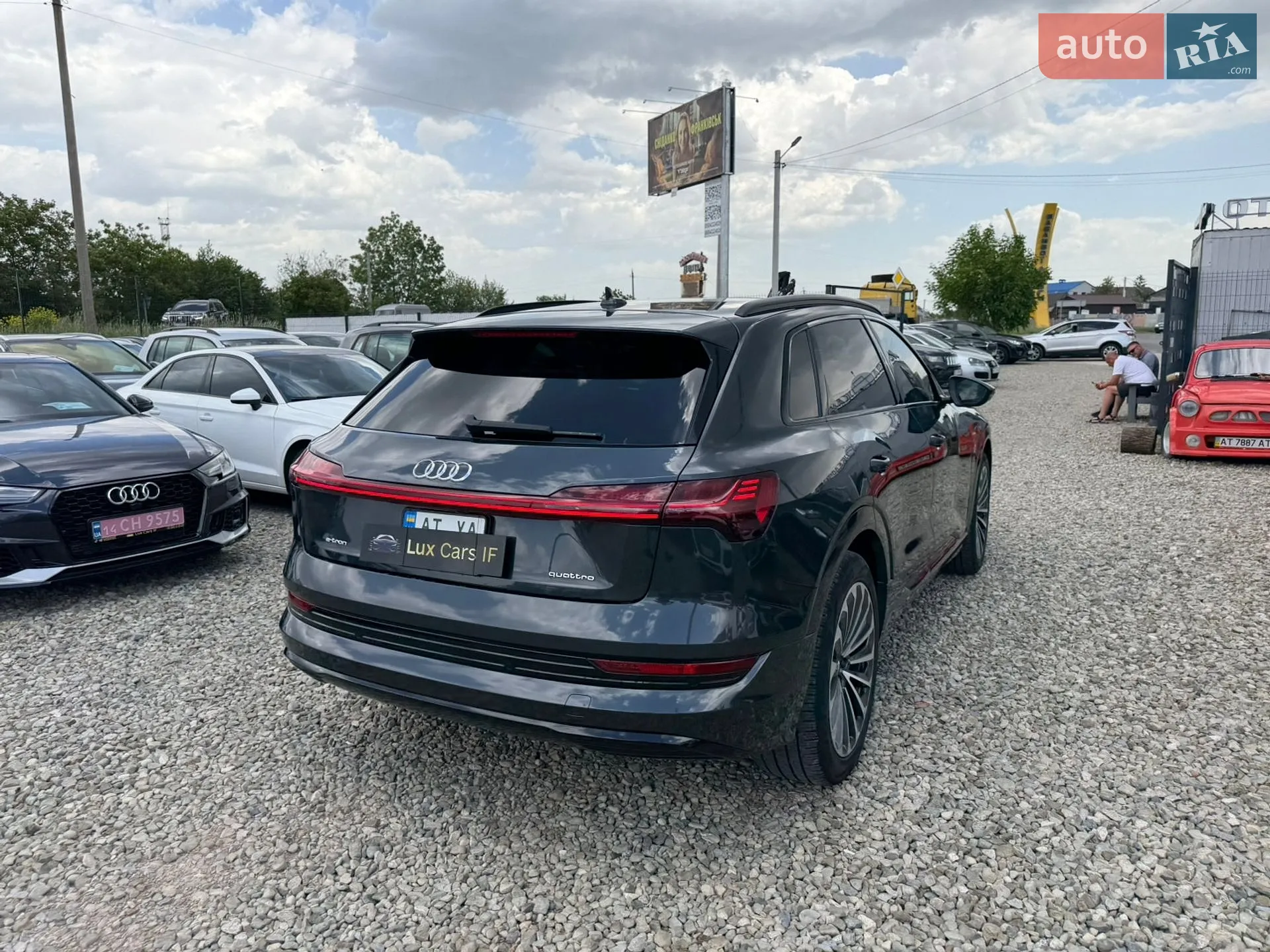 2020 Audi e-tron - мініатюра 17
