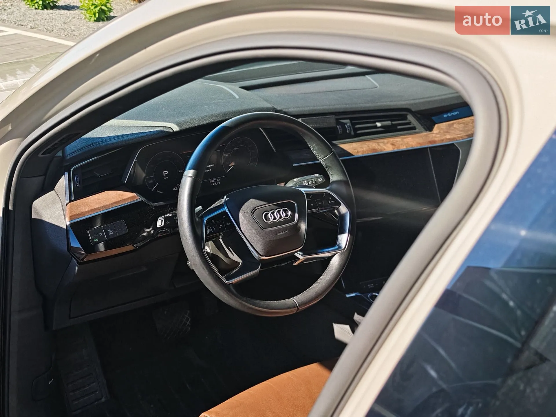 2021 Audi e-tron - мініатюра 19