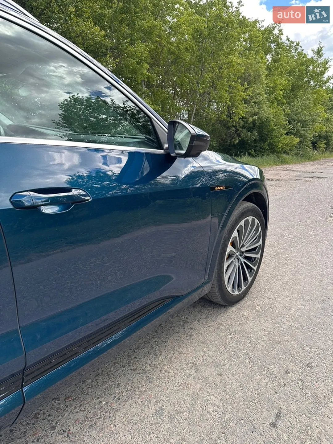 2019 Audi e-tron - мініатюра 6