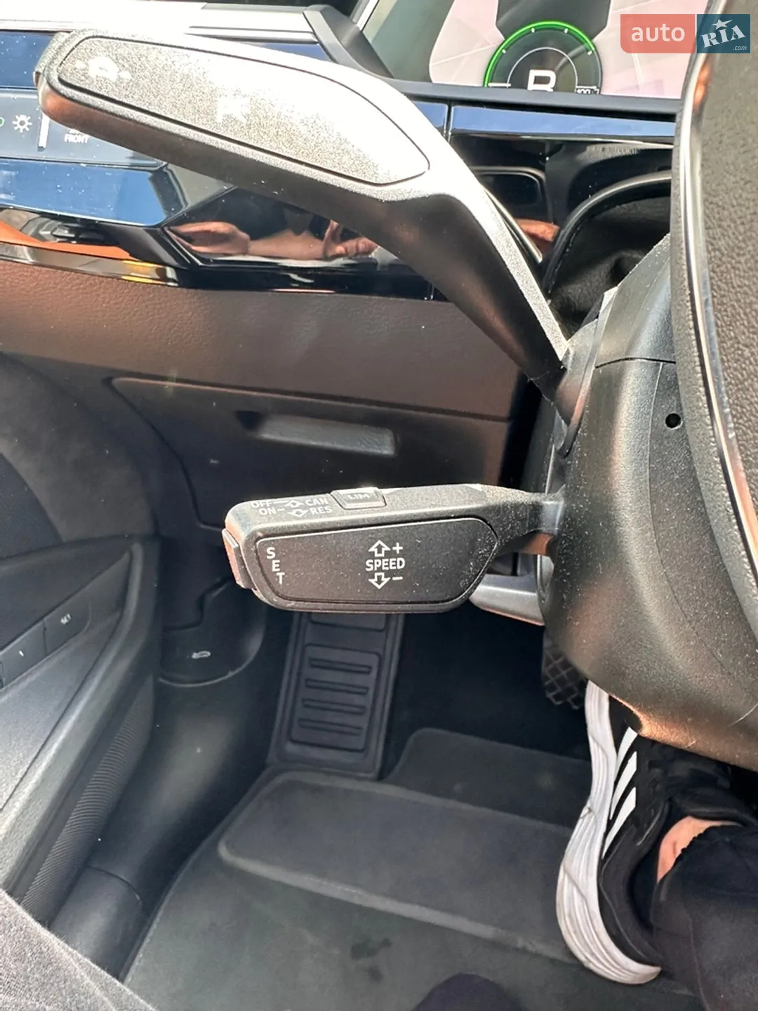 2019 Audi e-tron - мініатюра 21