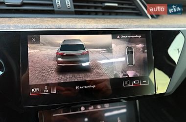 Внедорожник / Кроссовер Audi e-tron 2019 в Львове