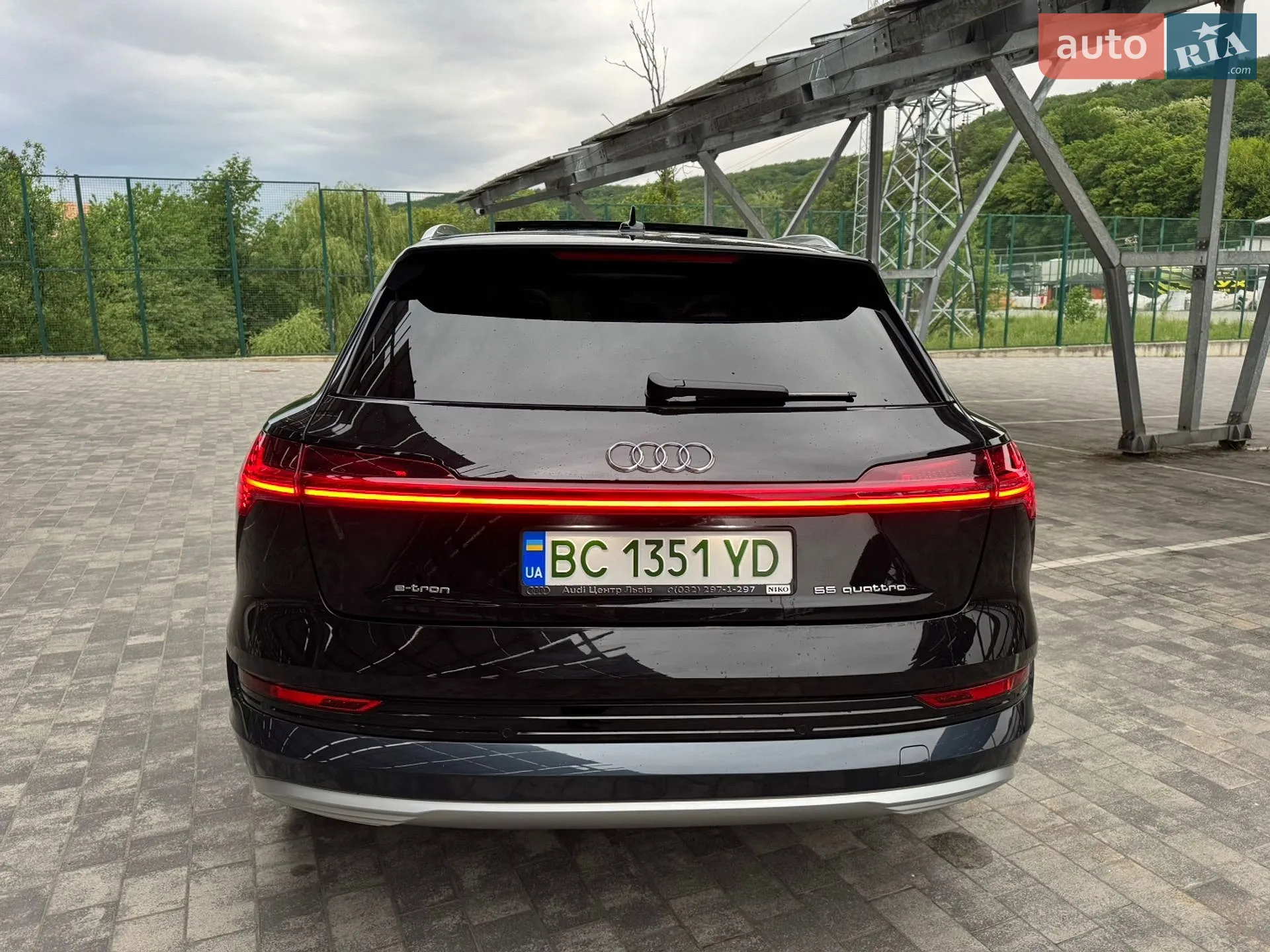 2022 Audi e-tron - мініатюра 8